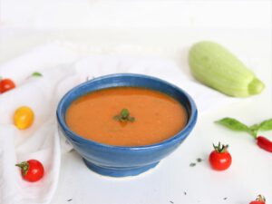 Tomatensoep uit de moestuin (vegan)